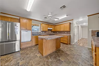 771 Hcr 2233, West, TX 76691 - Photo 5