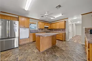 771 Hcr 2233, West, TX 76691 - Photo 5