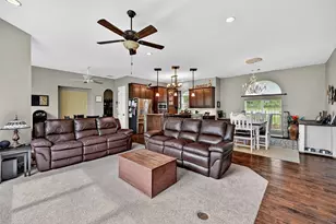 409 Navajo Trail, Lake Kiowa, TX 76240 - Photo 7