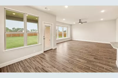 137 Claywood Drive, Glenn Heights, TX 75154 - Photo 13