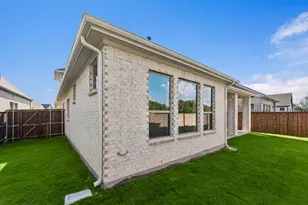 606 Long Trl, Mansfield, TX 76063 - Photo 3