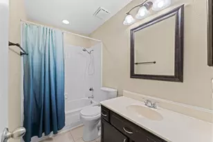 2924 Peninsula Way, Carrollton, TX 75007 - Photo 13