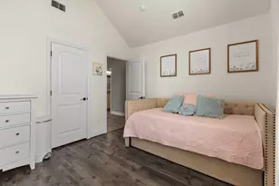 9708 Puma Tr, Godley, TX 76044 - Photo 27