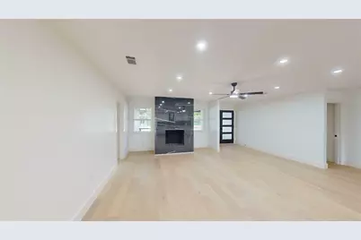 7126 Edgerton Drive, Dallas, TX 75231 - Photo 3