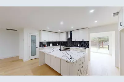 7126 Edgerton Drive, Dallas, TX 75231 - Photo 7