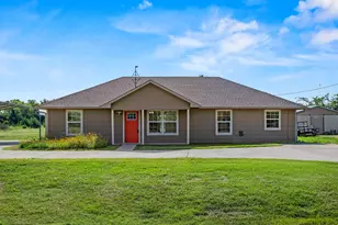 818 N Main St, Dodd City, TX 75438 - Photo 1