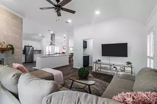 17708 Hillcrest Rd, Dallas, TX 75252 - Photo 3