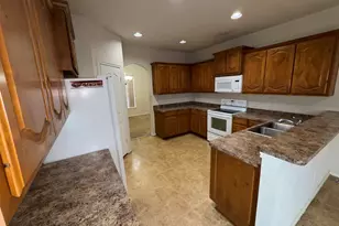 1114 Sunderland Ct, Fort Worth, TX 76134 - Photo 11