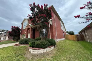 1114 Sunderland Ct, Fort Worth, TX 76134 - Photo 3