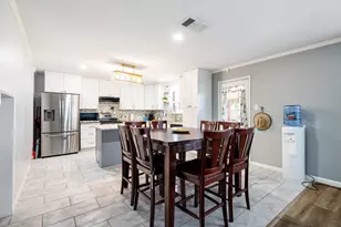 1347 Hayes St, Cedar Hill, TX 75104 - Photo 9