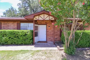 1203 E Apache Trail, Granbury, TX 76048 - Photo 3