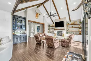 162 Pinnacle Peak Ln, Weatherford, TX 76087 - Photo 11