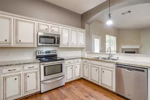 4426 Shady Elm Dr, Mansfield, TX 76063 - Photo 13