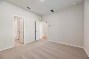 8119 Challenger Ln, Frisco, TX 75034 - Photo 21