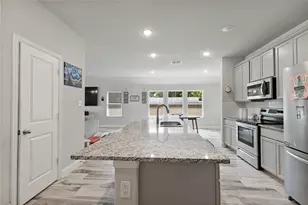 9221 White Settlement Rd, White Settlement, TX 76108 - Photo 13