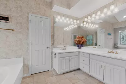 5004 Bridgewater Drive, Arlington, TX 76017 - Photo 23