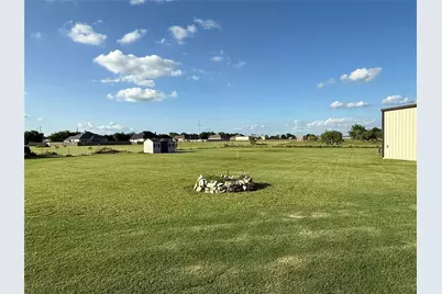 304 Olde Knoll Place, Rio Vista, TX 76093 - Photo 25