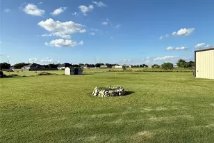 304 Olde Knl Pl, Rio Vista, TX 76093 - Photo 25