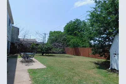2630 Winslow Drive, Grand Prairie, TX 75052 - Photo 13