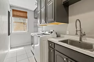 11911 Edgestone Rd, Dallas, TX 75230 - Photo 35