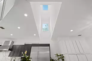 11911 Edgestone Rd, Dallas, TX 75230 - Photo 3