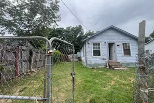 3323 Bataan St, Dallas, TX 75212 - Photo 7