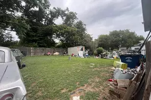 3323 Bataan St, Dallas, TX 75212 - Photo 17