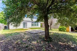 513 Pineview Ln, Fort Worth, TX 76140 - Photo 29