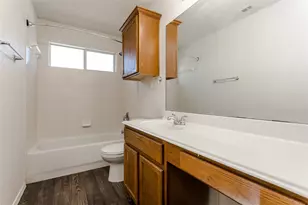 513 Pineview Ln, Fort Worth, TX 76140 - Photo 19