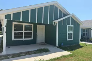 313 SW 14th Ave, Mineral Wells, TX 76067 - Photo 1