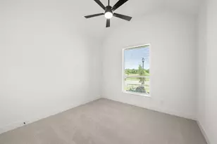 2102 Pelican Dr, Mansfield, TX 76063 - Photo 7