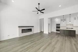 2102 Pelican Dr, Mansfield, TX 76063 - Photo 33