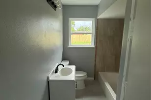 6616 Sheridan Rd, Fort Worth, TX 76134 - Photo 9