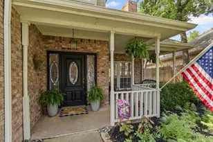 3826 Shady Meadow Dr, Grapevine, TX 76051 - Photo 3