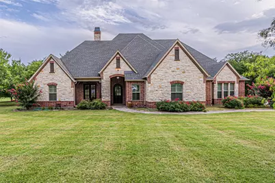 300 Horseshoe Bend, Royse City, TX 75189 - Photo 1