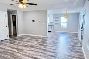 527 N Chestnut St, Gainesville, TX 76240 - Photo 3