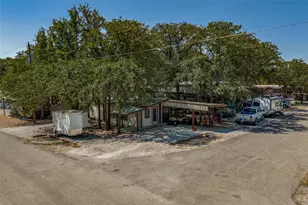 5709 Campfire Ln, Granbury, TX 76049 - Photo 5