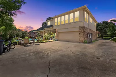 1209 Hillandale Court, Bedford, TX 76021 - Photo 5