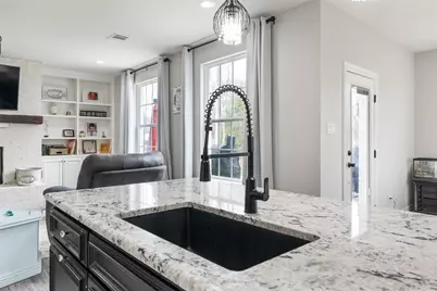 656 Calmwater Court, Mabank, TX 75143 - Photo 7