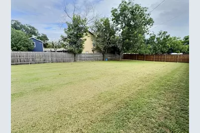 201 E 7th Street, Weatherford, TX 76086 - Photo 9