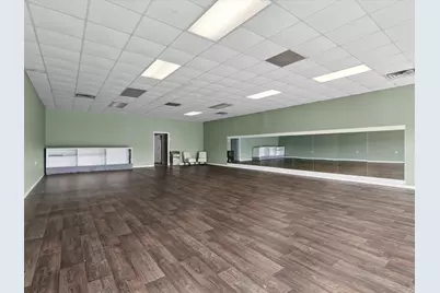 413 E Wise Street, Bowie, TX 76230 - Photo 25