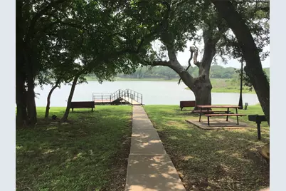 14024 Sandy Oaks Drive, Whitney, TX 76692 - Photo 5