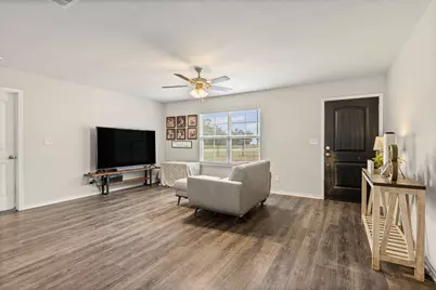 396 Wild Hill Oak Drive, Springtown, TX 76082 - Photo 7