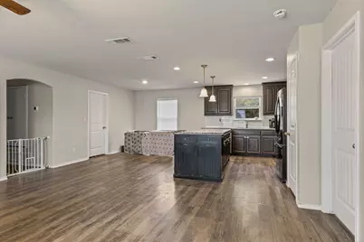 396 Wild Hill Oak Drive, Springtown, TX 76082 - Photo 9