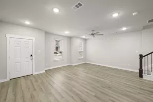 226 Wagon Spoke, Fort Worth, TX 76120 - Photo 5