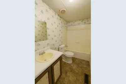 398 Avenue D, Point, TX 75472 - Photo 9