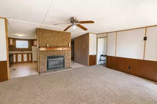 398 Avenue D, Point, TX 75472 - Photo 3