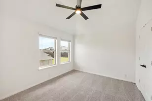 216 Rosewood Dr, Glenn Heights, TX 75154 - Photo 29