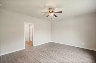 2877 Conveyor Dr, Burleson, TX 76028 - Photo 13