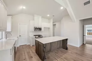 220 Rosewood Dr, Glenn Heights, TX 75154 - Photo 13